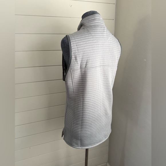 L.L.Bean Vest - Picture 4 of 6